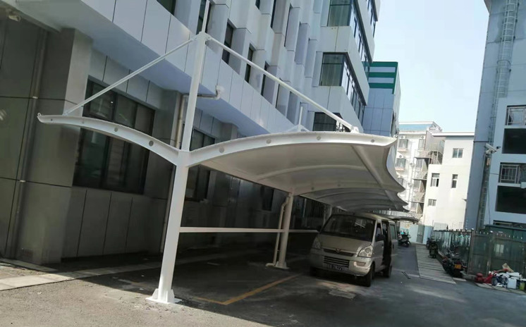 2022年新款雙開膜結構停車棚
